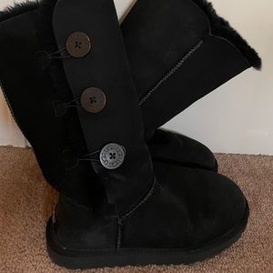 UGG boots women’s size 9